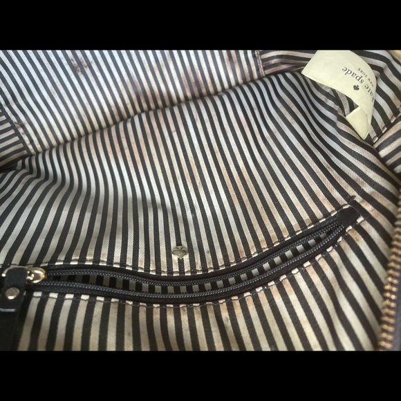 KATE SPADE PURSE ♠️ - Picture 4 of 4